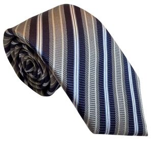 Nordstrom Mens Shop Tie Blue Silver Grey Striped 100% Silk Classic Formal Tie